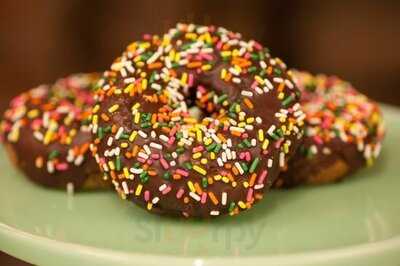 Doughnnut Vault Canal