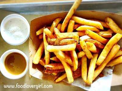 Ma'ono Fried Chicken