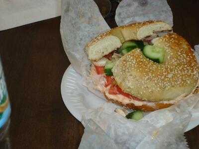 Daniel's Bagels