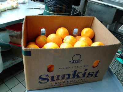 Smokin' Warehouse Barbecue