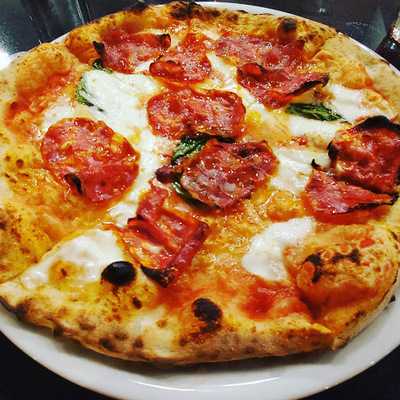 Munno Pizzeria & Bistro