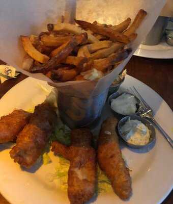 Dorlan's Tavern & Oyster Bar