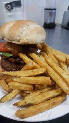 Shooters Bar & Grill