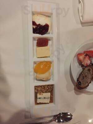 The Vieux Restaurante & Lounge En El Hotel Marriot Marquise