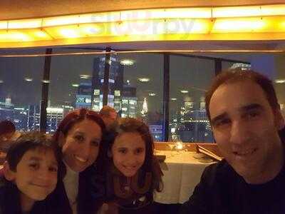 The Vieux Restaurante & Lounge En El Hotel Marriot Marquise