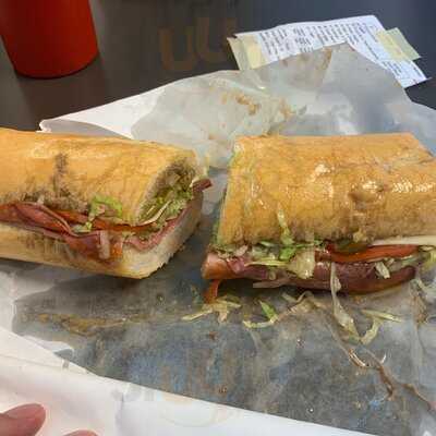 Vinnies Sub Shop