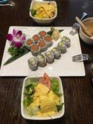 Sumo Sushi & Hibachi