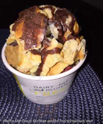 Chloe's Soft Serve Fruit Co