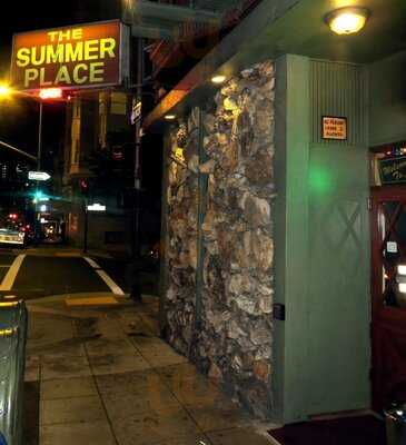 Summer Place Cocktail Lounge