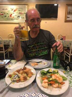 Hunan Empire Restaurant