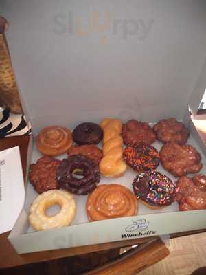 Winchell's Donut House