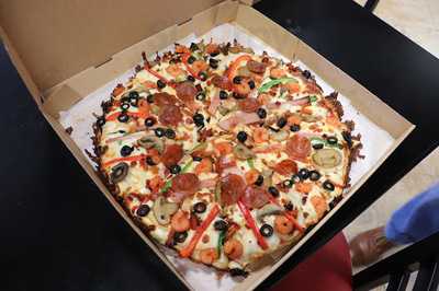 Victorino's Sub & Pizza