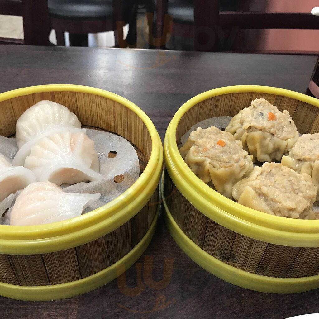 Broadway Dim Sum Cafe