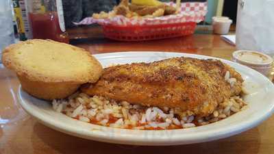 Woody And Rosie's Catfish Corner