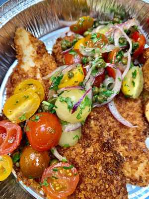 Mezini Restaurant & Raw Bar