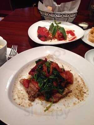 Mezini Restaurant & Raw Bar