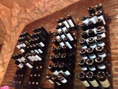 Mezini Restaurant & Raw Bar