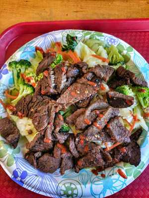 Bernies Deli & Grocery