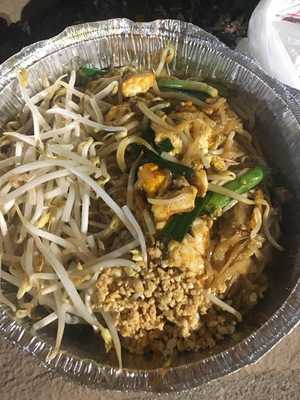 Basil Thai Bistro