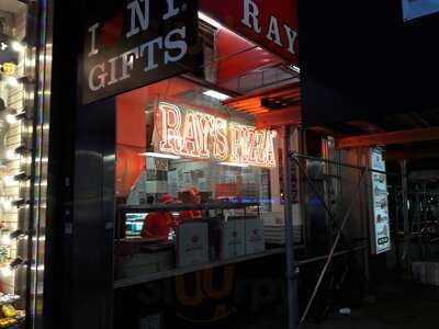Ray's Pizza