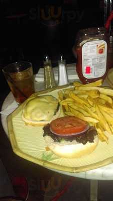 Zamaan Bar Restaurant