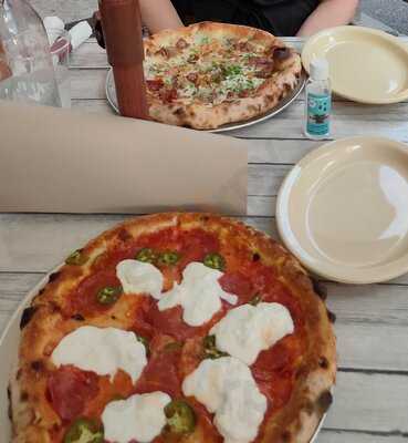 Parlor Pizza Bar River North