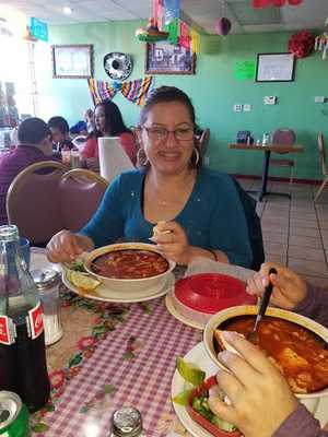 El Manantial Mexican Restaurant