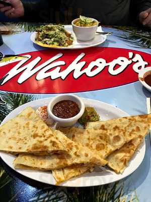 Wahoo's Fish Tacos