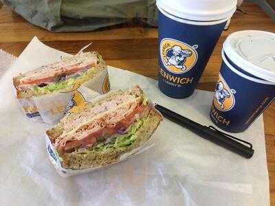 Lenny's Sub Shop