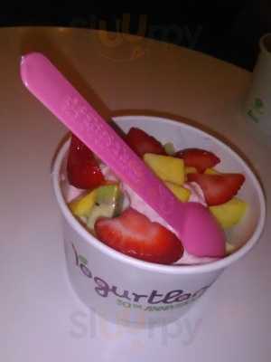 Yogurtland