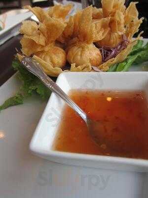 Manee Thai Restaurant