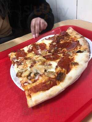 Famous Original Ray's Pizza