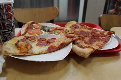 Famous Original Ray's Pizza