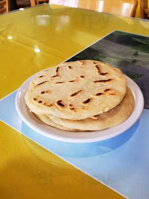 Montecristo Restaurant 2