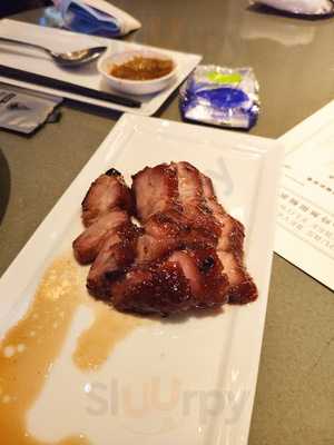 The Grand Cafe American Restaurant And Bar