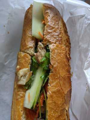 Que Huang Vietnamese Deli