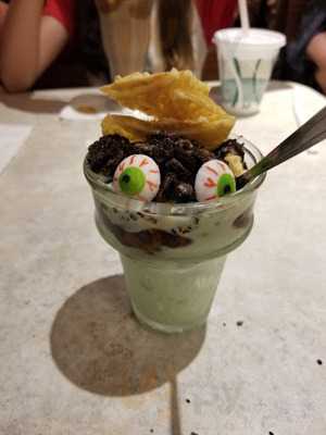 Cool Scoops Ice Cream & Eatery