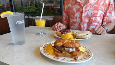 Cool Scoops Ice Cream & Eatery