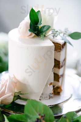 Donuvon City & Bakery