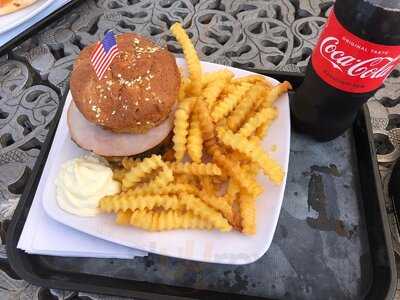 Statue Of Liberty Crown Cafe