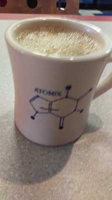 Atomix Cafe