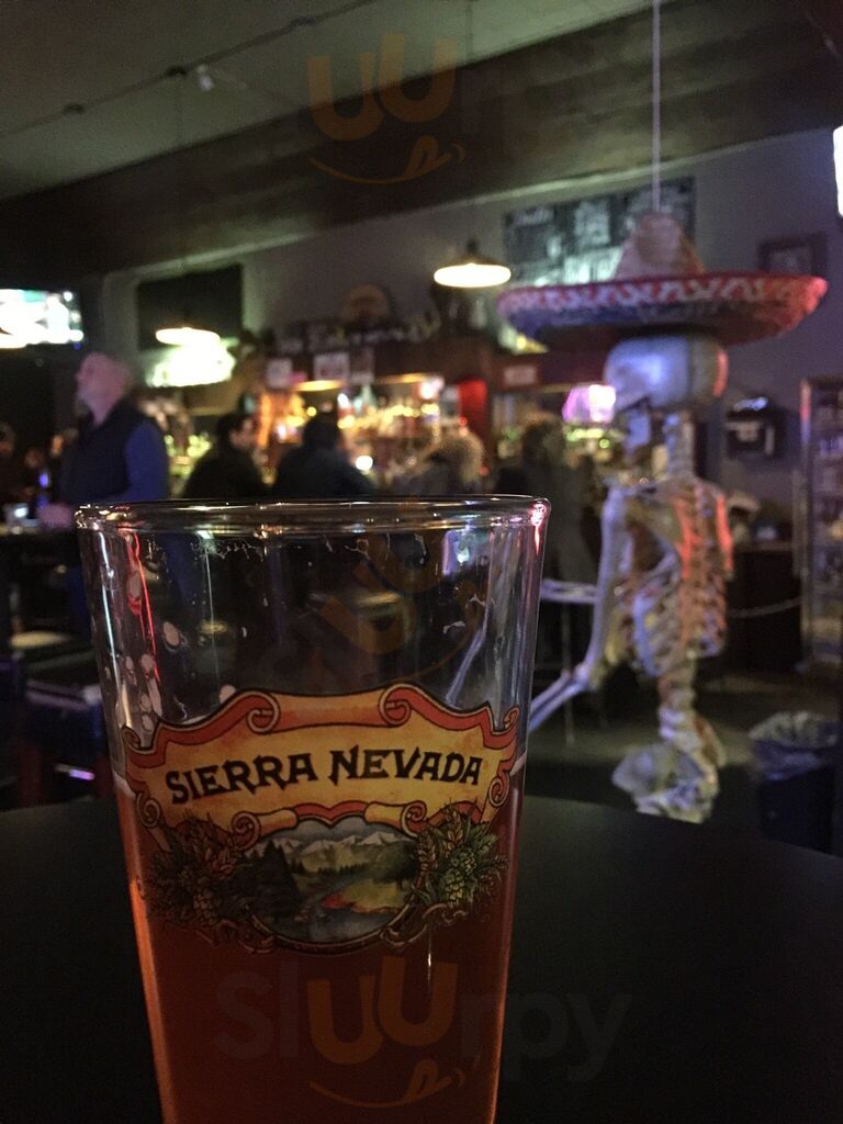 Mission Hills Saloon