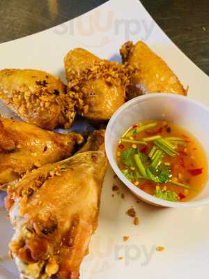 May's Kitchen Bab Lao Lao