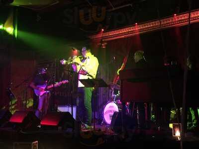 Photo 4