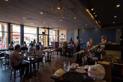 Gazua Sushi And Dining Pub