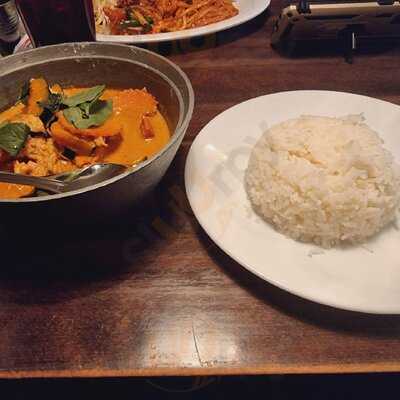 Aroy Dee Thai Kitchen