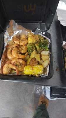 Taste Teaz Seafood & Grill