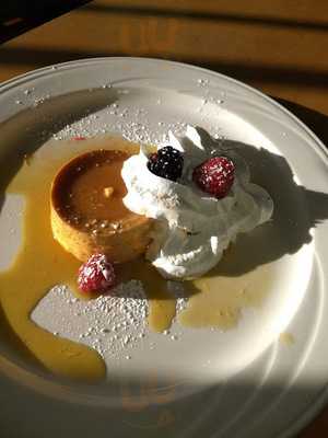 Rico Pan Bakery Salvadoreno