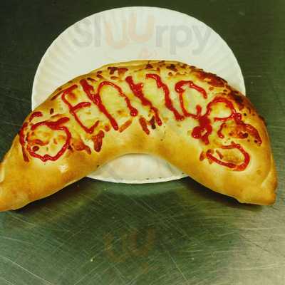 Gennaro's Famous Pizza