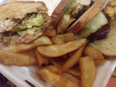 Gennaro's Famous Pizza